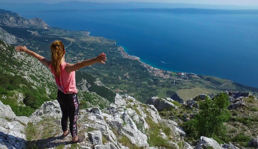 How can Croatia extend its tourist season?