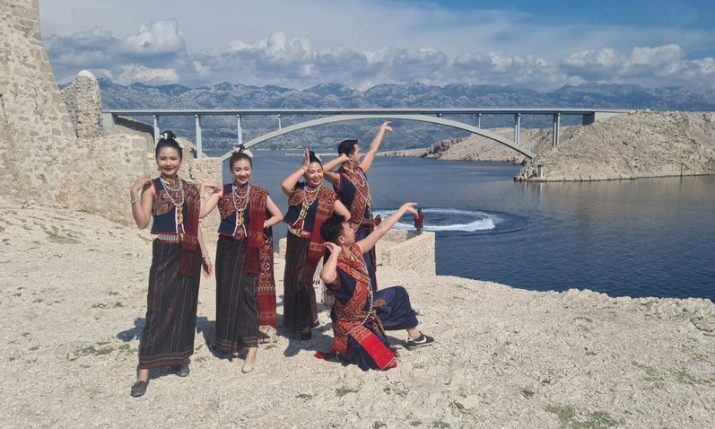 Thai dance group first time at Croatia’s big folk festival 