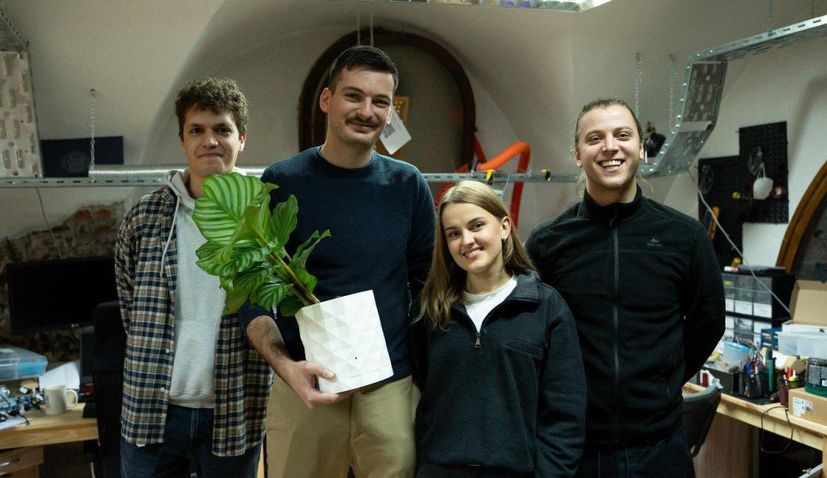 The Croatian startup changing plant care with smart pot 