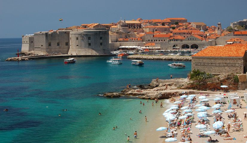 October temperature record in Croatia broken as people flock to beaches