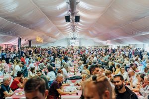 Croatia's finest pršut on display at big traditional fair in Tinjan