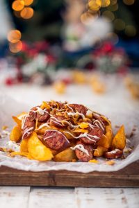 The sweetest park in Zagreb, Zrinjevac, where generations of Zagreb residents and numerous visitors take leisurely strolls, is going to present its new, festive attire.