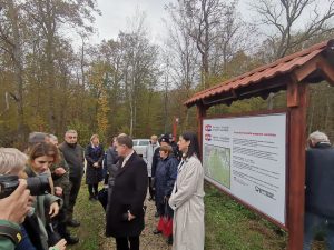 An educational trail was officially inaugurated on Friday in the Kotar Forest between Sisak and Petrinja