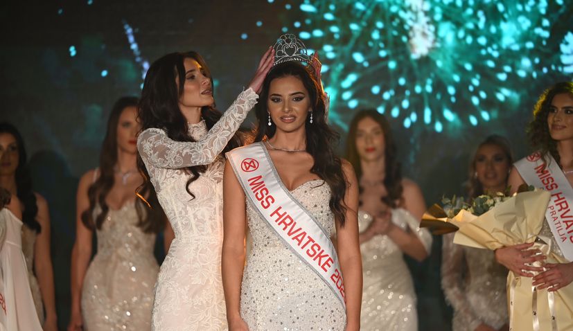 Tomislava Dukić crowned new Miss World Croatia