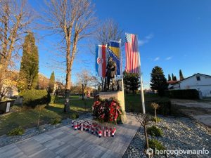 Croatian-American Pear Harbor hero gets monument in Ljubuški