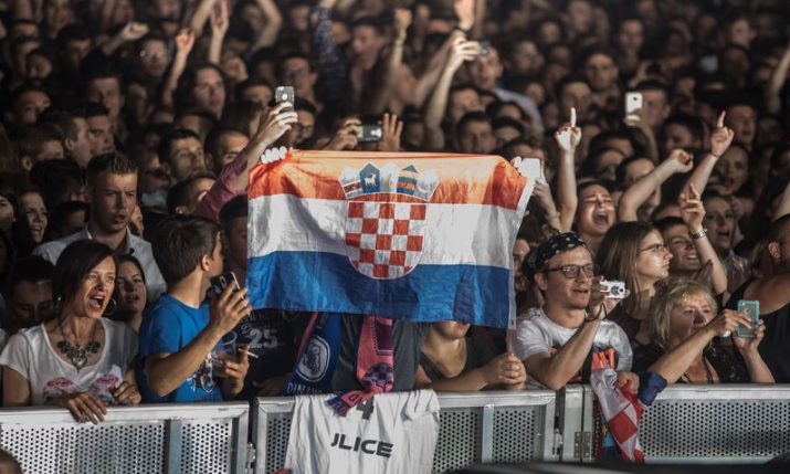 20,000 pack Arena Zagreb for patriotic ‘Domu mom’ concert