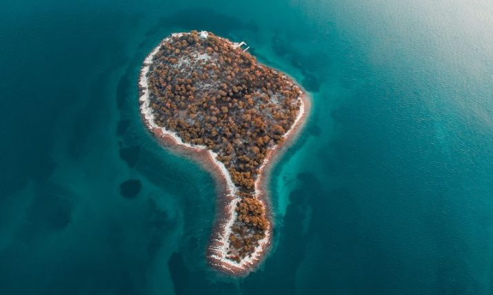 14 Croatian islands have the same name 