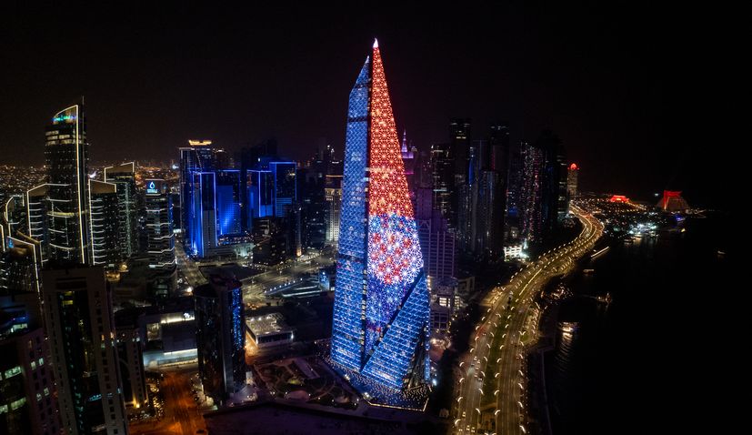 VIDEO: Burj Al Mana in Qatar lights up in Croatian colours 