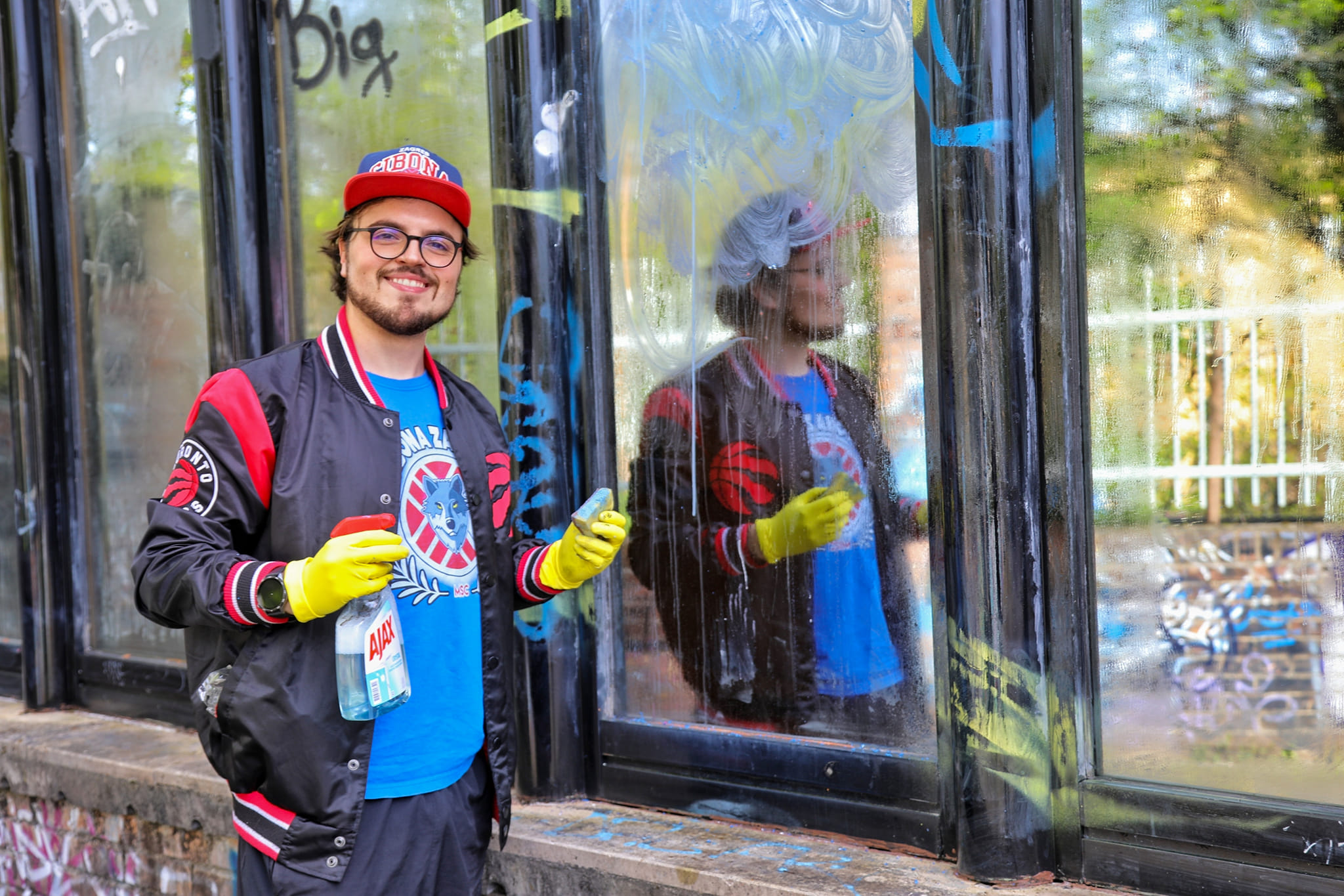 Graffiti clean up initiative at Drazen Petrovic