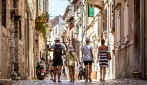 Croatian Tourism Soars in April with Double-Digit Growth