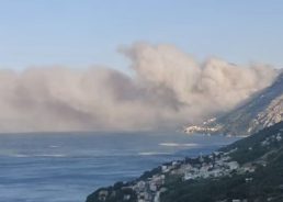 VIDEO: Huge wildfire breaks out between Omiš and Makarska – evacuations underway