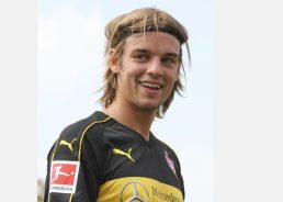 Croatian Borna Sosa signs for Crystal Palace