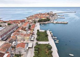 PHOTOS: New 2km seafront riva in Umag opens 