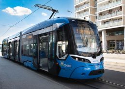 PHOTOS: Ten brand new low-floor trams hit Zagreb’s streets