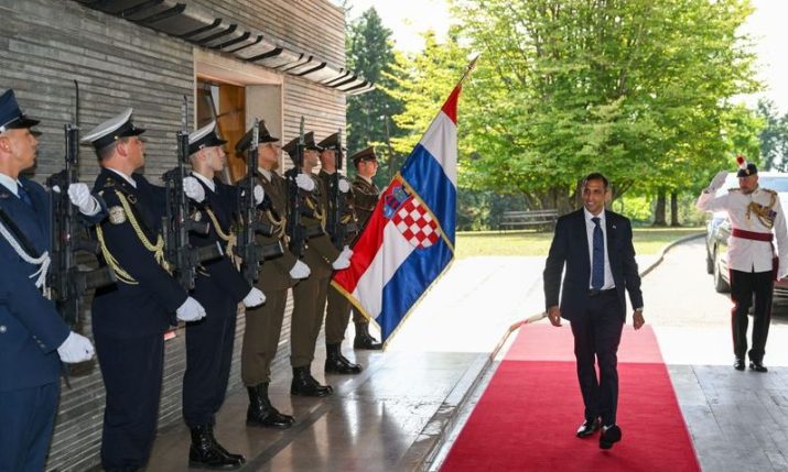 VIDEO: New UK Ambassador arrives in Croatia and impresses with his Croatian