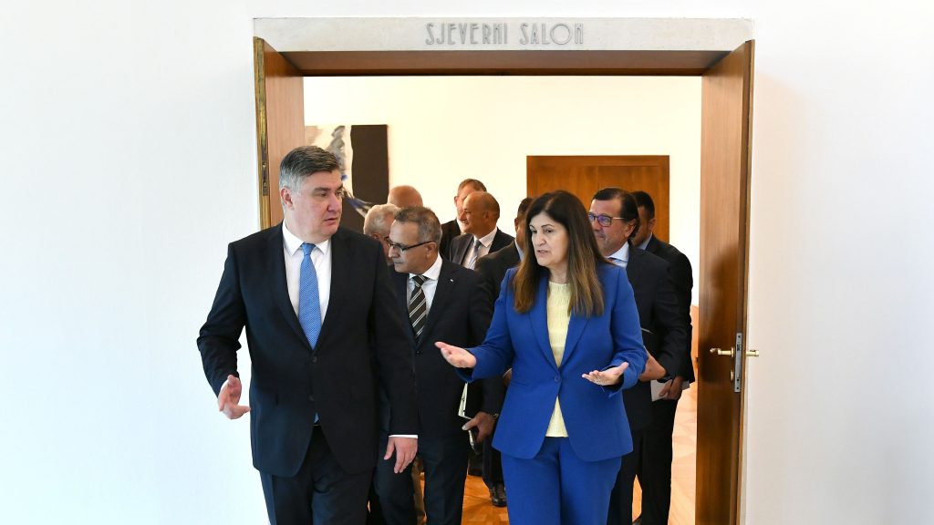 
Croatian President Zoran Milanović and Palestinian Minister of Foreign Affairs and Expatriates, Varsen Aghabekian
