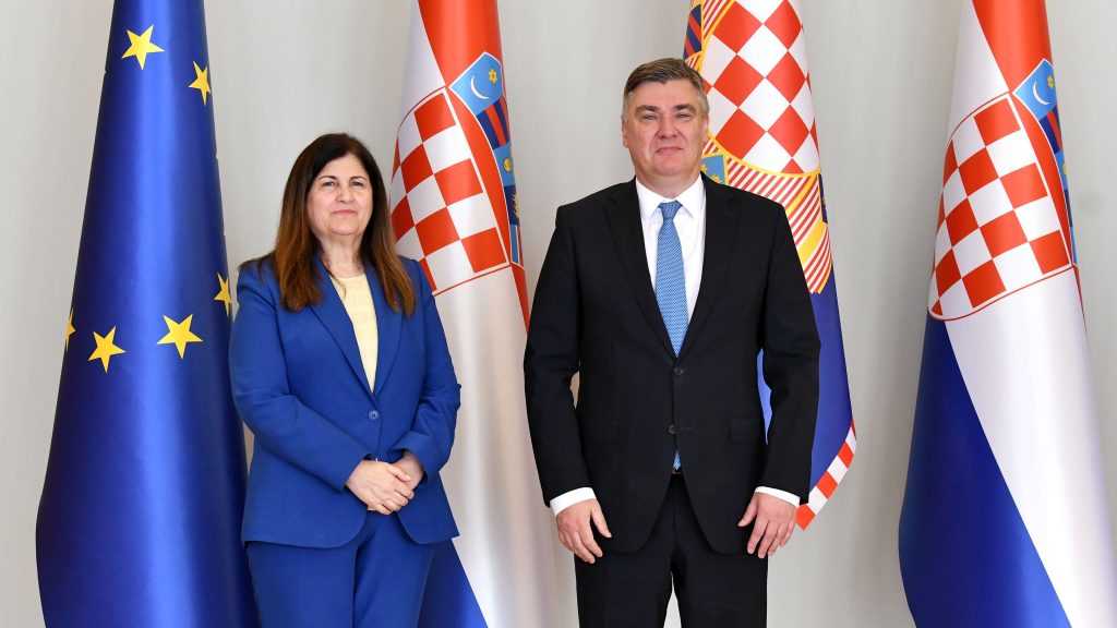 
Croatian President Zoran Milanović and Palestinian Minister of Foreign Affairs and Expatriates, Varsen Aghabekian
