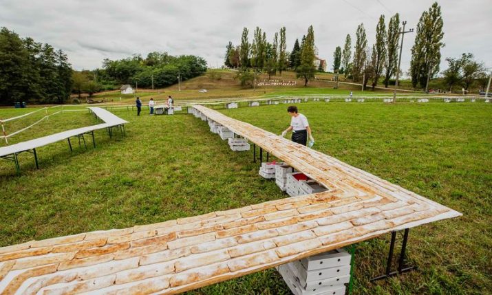 Croatia sets new world record for longest strudel