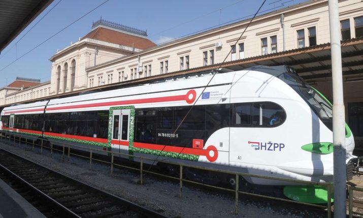First battery train enters service in Croatia