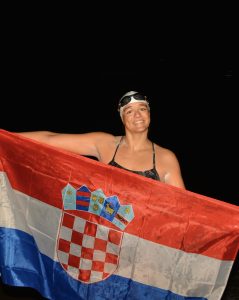 Dina Levačić has successfully completed the demanding 16-kilometre route around Angel Island in San Francisco Bay.