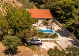 Croatia proposes new law to speed up home building and tackle illegal construction