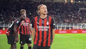 Modrićmania in Milan