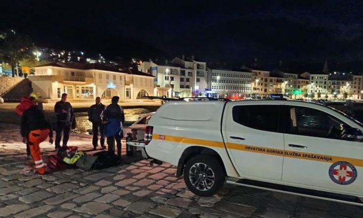 Four dead after car plunges into sea on Croatian coast