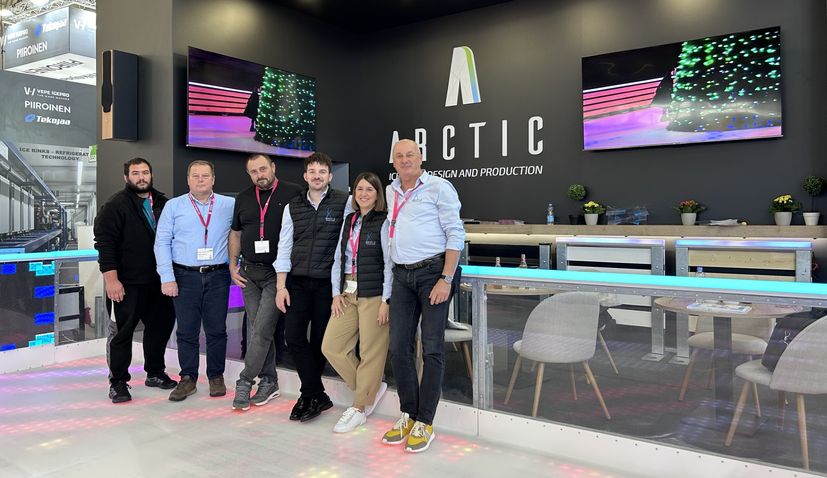 Croatian company unveils cutting-edge ice inks with real ice