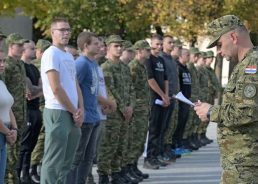 Military call-ups only for citizens with residence in Croatia, ministry explains