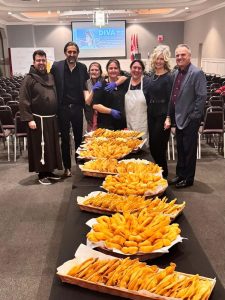 Fra Ivica Majsotorović (Queen of Peace – Norval) Ivan Grbešić (Canadian-Croatian Chamber of Commerce) Diana Skoko, Iva Rados, Anica Busic (Queen of Peace – Norval) Wanita Kelava (Canadian-Croatian Chamber of Commerce) Robert Hudaj (Canadian-Croatian Chamber of Commerce)