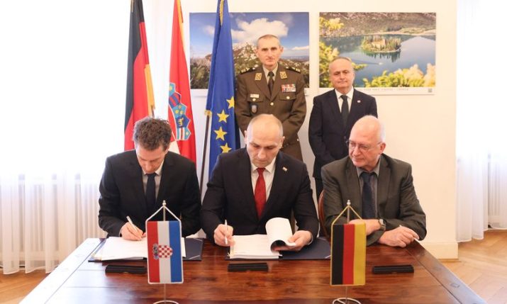Croatia signs deal to buy 44 Leopard 2A8 tanks from Germany