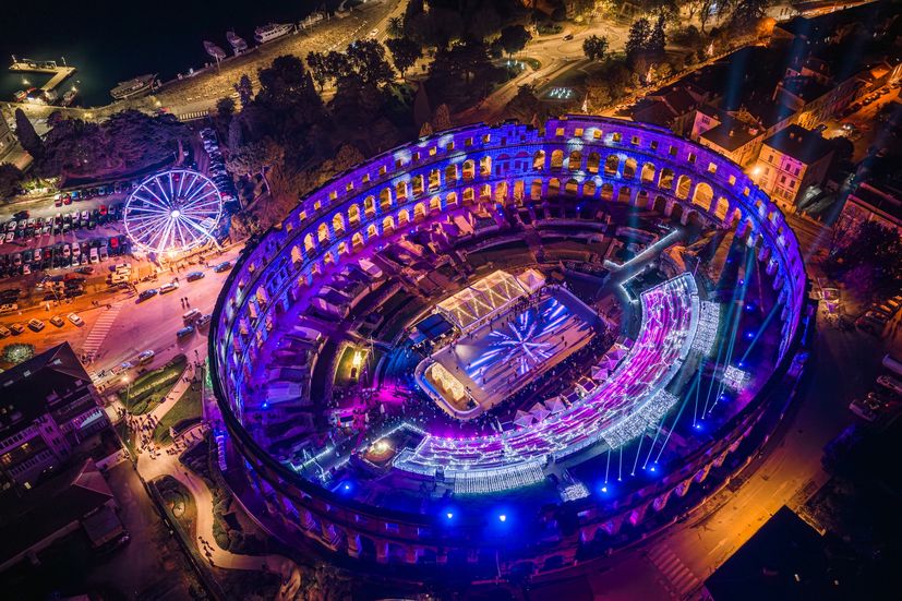 ice skating pula arena 