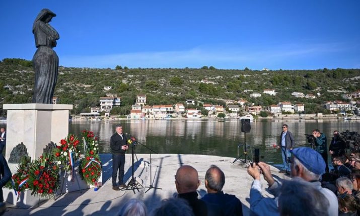 PHOTOS: Restored El Shatt memorial unveiled in Dalmatia 