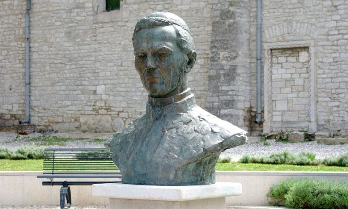 National figure Juraj Dobrila laid to rest in Croatia after 140 years