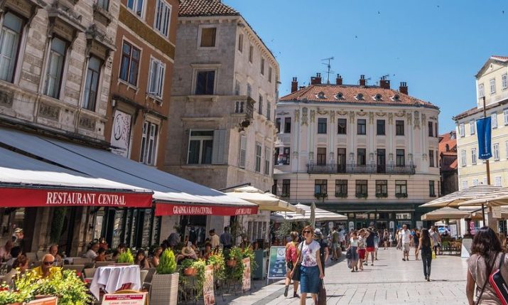 Eating out in Europe: How Croatia compares on costs