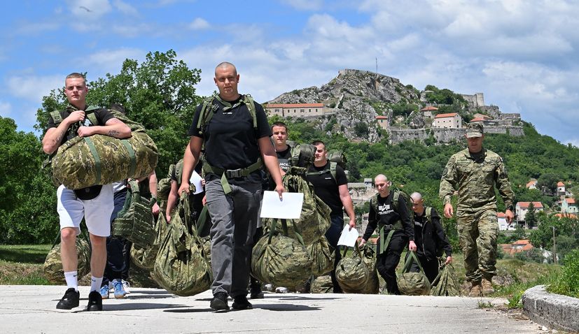 PHOTOS: Croatia begins second compulsory military training intake