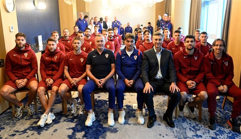 PM visits Croatia team ahead of FIFA World Cup departure