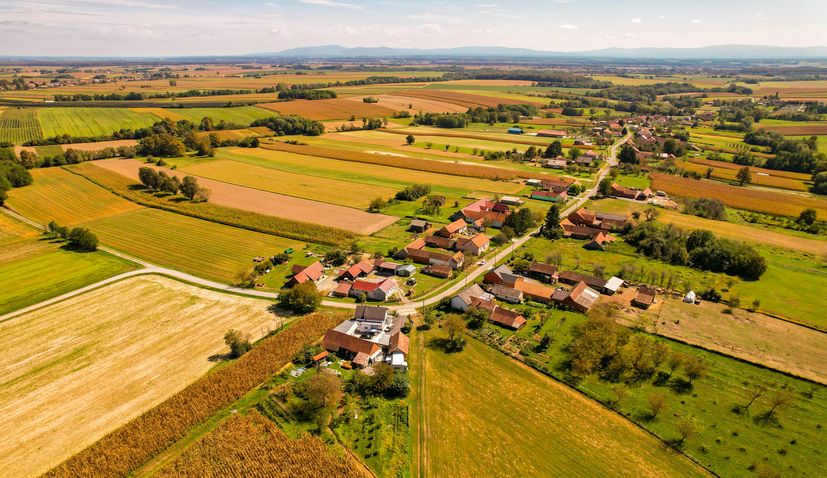 Croatia becomes first EU country to introduce farm loans wit